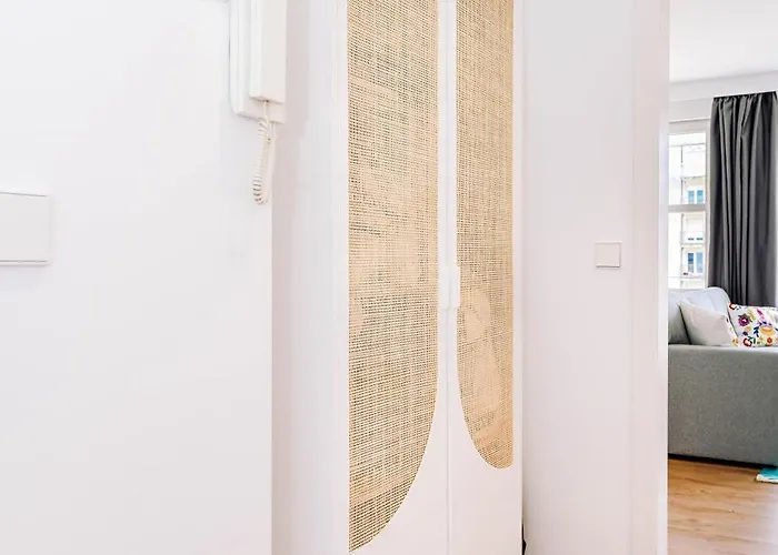 Apartment Sleeps 4 Schieren