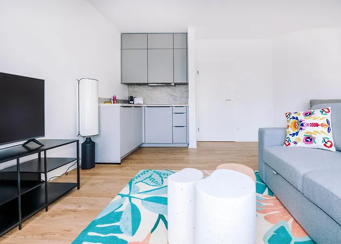 Sleeps 4 Apartment *